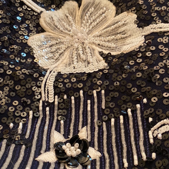 Escada 💯Silk Stunning All Sequin Full Silk Lined Camisole - Picture 16 of 16